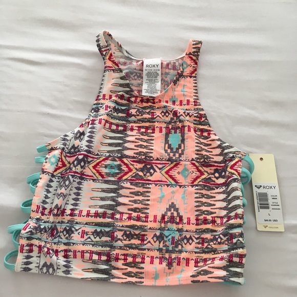 Roxy Other - Roxy bathing top. Roxy Other - Roxy bathing top.